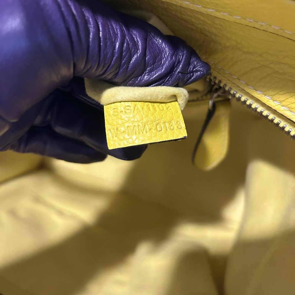 Celine Mini Luggage Handbag in Vibrant Yellow Leather. Excellent condition! - Picture 9 of 11
